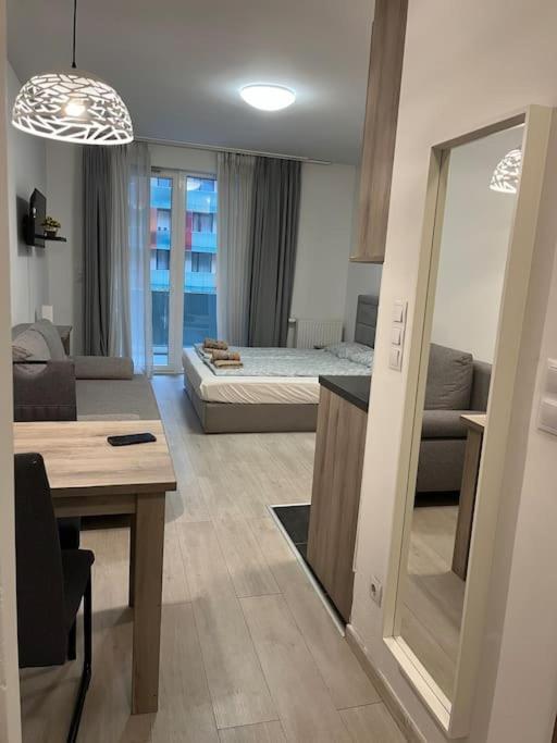 Apartment Corvin Cozy With Balcony309 Budapest